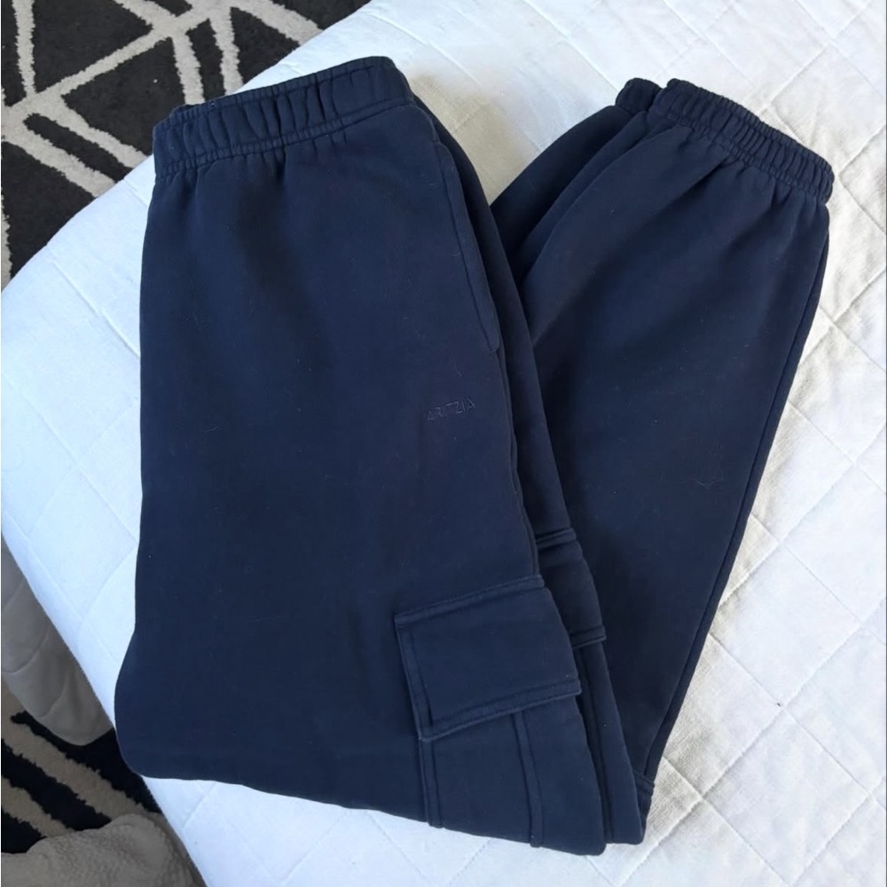 NWOT Aritzia Admiral Navy mega cargo jogger